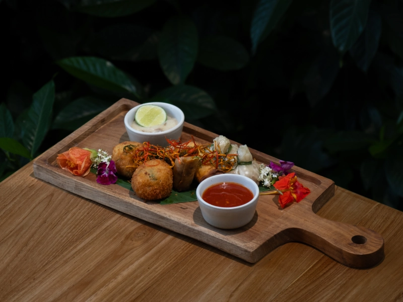 A Platter Full of Flavor